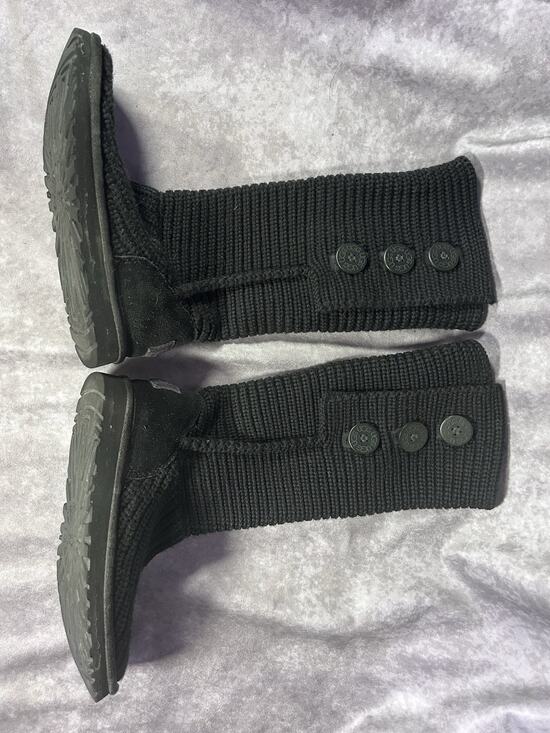 UGG Shoes - UGG Classic Cardy 5819 Womens Size 7 Black Knit Tall Boots 3 Button